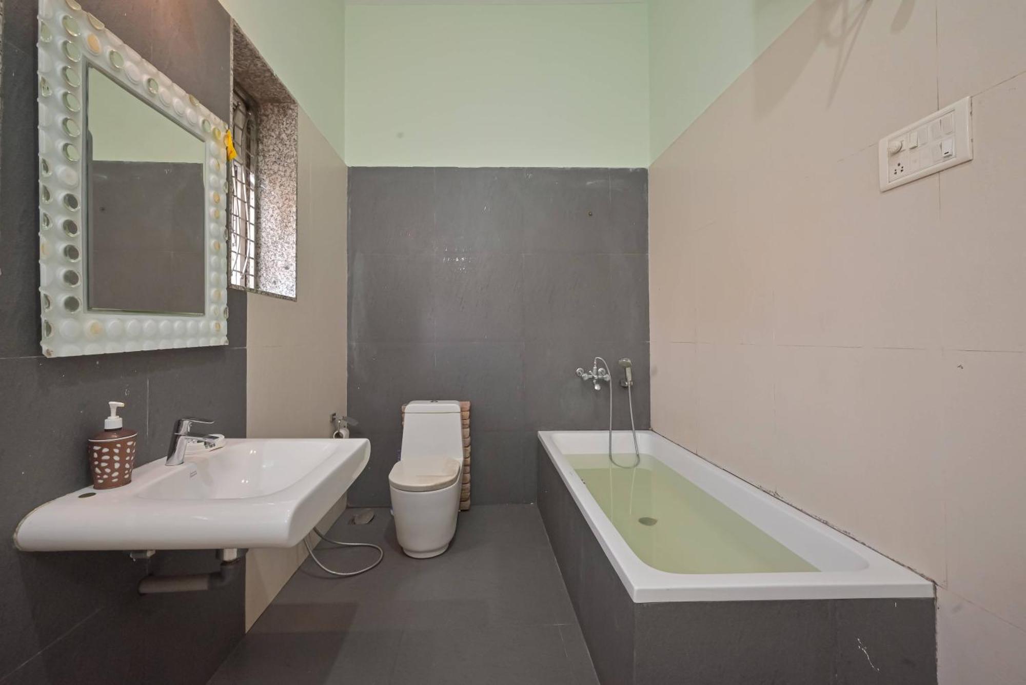 Fortune Villa By Tropicana Stays Lonavala Esterno foto